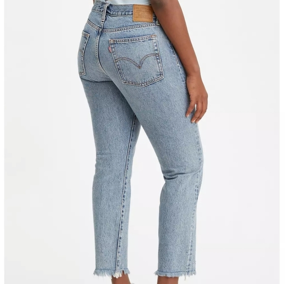Levi's Wedgie Fit Straight Ankle Jeans - Picture 2 of 2